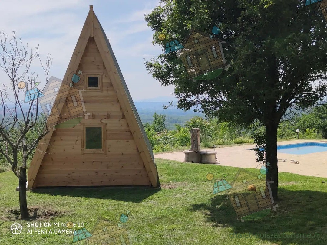 tipi en bois pour location airbnb